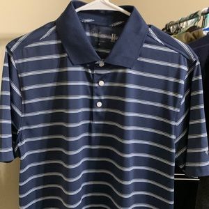 Walter Hagen golf polo size medium